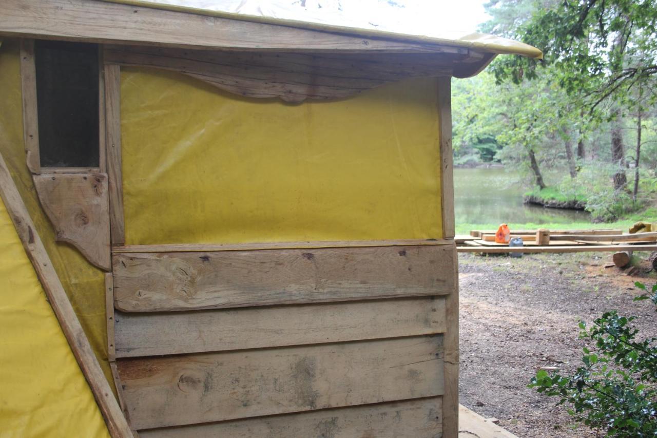 Air Naturel De Camping Moulin De Malesse Tipi Saint-Privat  エクステリア 写真